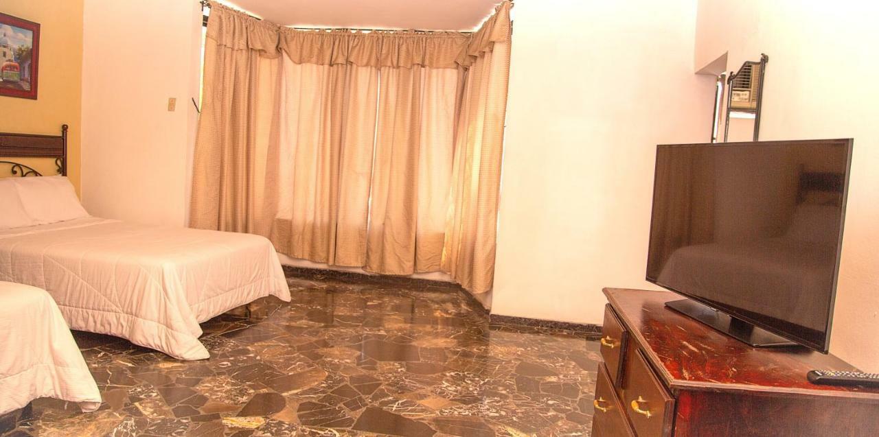 Hotel Santa Elena Antiguo Cuscatlán Eksteriør billede