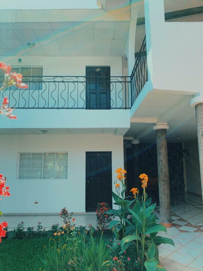 Hotel Santa Elena Antiguo Cuscatlán Eksteriør billede